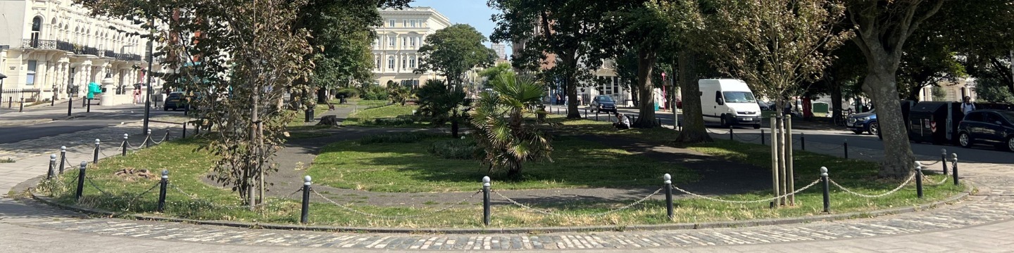 Palmeira Square photographed from the road